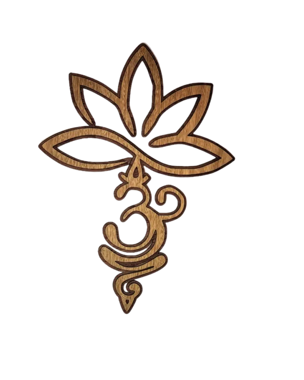 Flor Sagrada del Om – Decoración de pared en madera natural