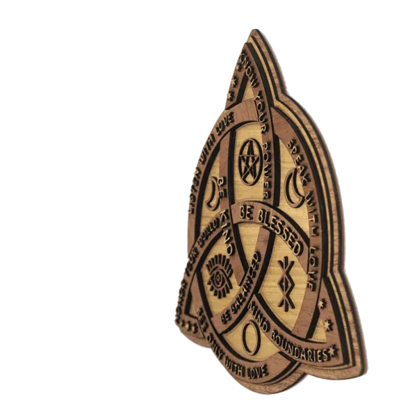 Mandala Triskel “Blessed & Balanced” en Madera