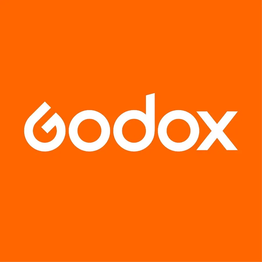 Logo Godox fondo naranja – marca de flashes y luces LED profesionales | Tienda Revenato